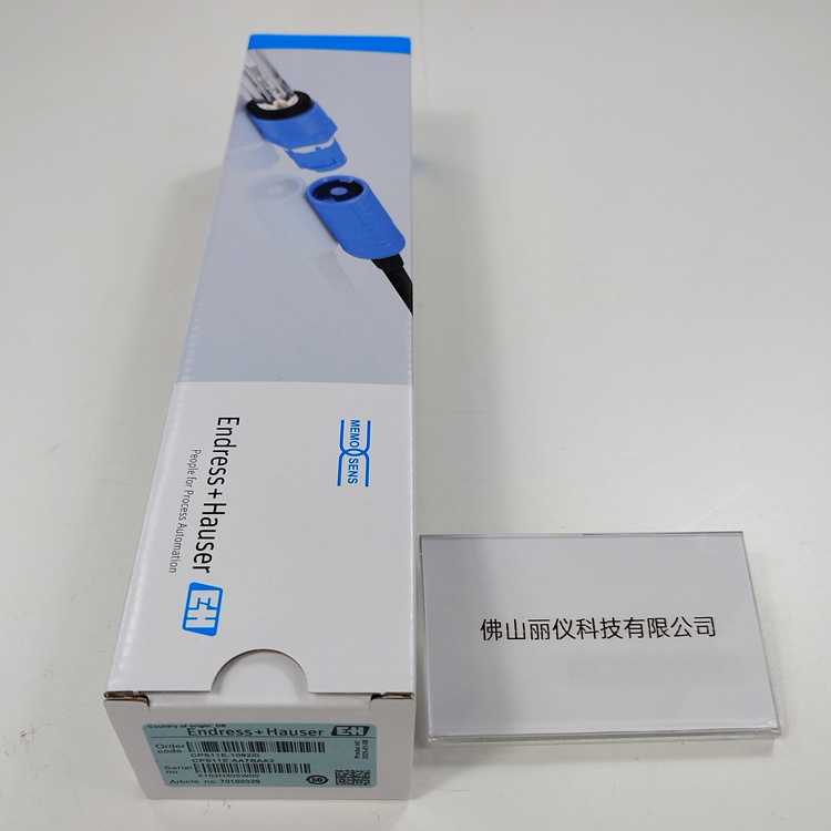E+H CPS11E-AA7BAA2 pH electrode model label and specification