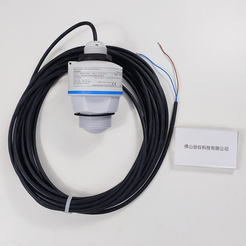 E+H FMR10B-AAAADTBMWDGWEEB（FMR10B-1040/0） 雷达物位计 型号标签
