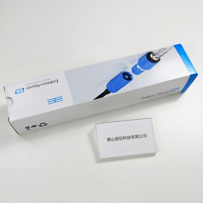 E+H CPS11E-AA7AAS2（CPS11E-10L1/0） pH电极 外包装盒子