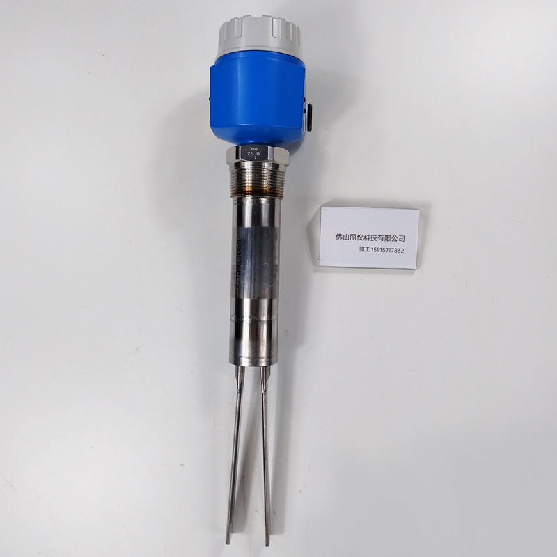 E+H FTM51-8GG2L4A37AA 音叉料位开关 Soliphant M F17铝壳 整体实拍